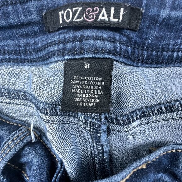 Roz & Ali Skinny Jeans Womens SZ 8 Mid Rise Medium Wash Embroidered Pockets Blue - Picture 6 of 12